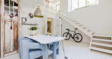 Apartamento 5 habitaciones en Varsovia, Polonia