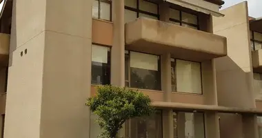 Инвестиционная 1 820 м² в Строволос, Кипр