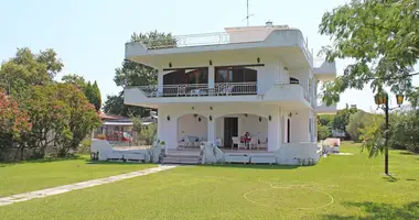 Dom wolnostojący w Platamonas, Grecja