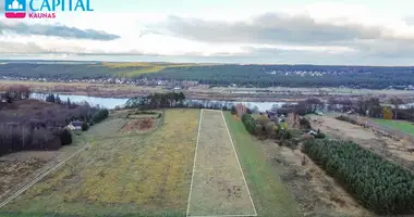 Plot of land in Narsieciai, Lithuania