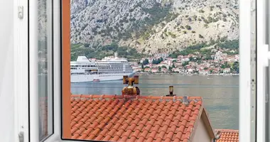 Casa 7 habitaciones en Muo, Montenegro