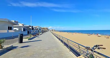 Penthouse w La Mata, Hiszpania