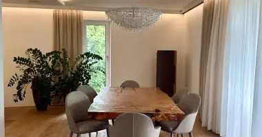 Apartamento 4 habitaciones en Viena, Austria