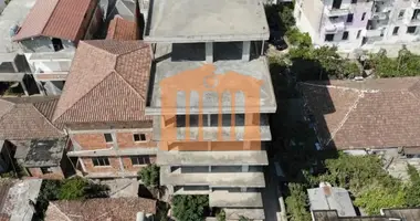 Willa w Bashkia Durres, Albania