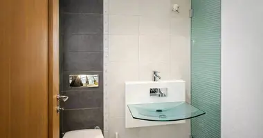 Villa 4 rooms in Kassandrino, Greece