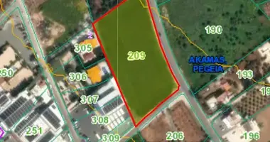 Участок земли в Пейя, Кипр