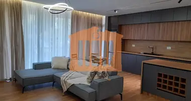 Квартира 3 комнаты в Албания