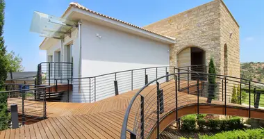 Villa en Kamares, Chipre