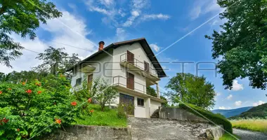 Dom 3 pokoi w Pustodol, Chorwacja