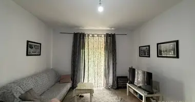 1 bedroom apartment in Tirana Municipality, Albania