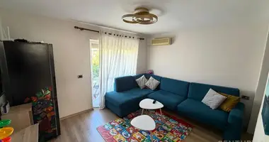 2 bedroom apartment in Tirana Municipality, Albania