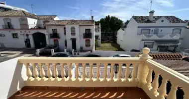 Dom 4 pokoi w San Pedro Alcantara, Hiszpania