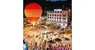 Hôtel 1 600 m² dans Permet, Albanie