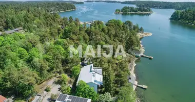 Dom 8 pokojów w Helsinki sub region, Finlandia