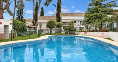 Dom 4 pokoi w Marbella, Hiszpania
