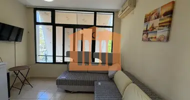 1 bedroom apartment in Golem, Albania