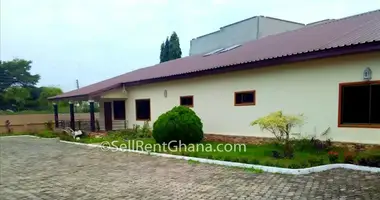 Dom 4 pokoi w Akra, Ghana