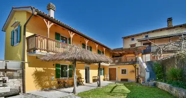 3 bedroom house in Komen, Slovenia