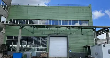 Nieruchomości komercyjne 2 700 m² w Rumbula, Łotwa