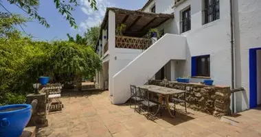 9 bedroom house in Casares, Spain