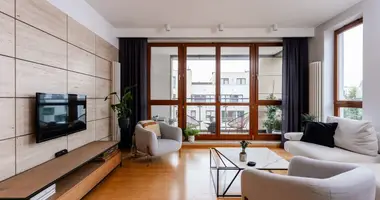 Wohnung 3 zimmer in Warschau, Polen