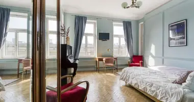 5 bedroom apartment in Warsaw, Poland