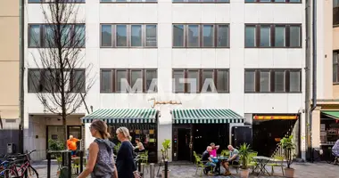 Büro 105 m² in Verwaltungsgemeinschaft Helsinki, Finnland