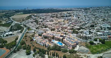 2 bedroom apartment in Yeroskipou, Cyprus