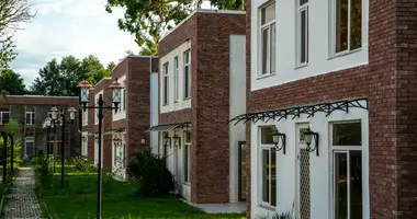 Reihenhaus in Batumi, Georgien