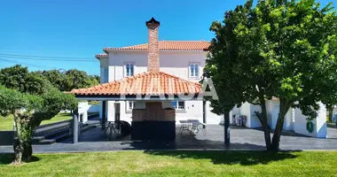 Apartamento 11 habitaciones en Beco, Portugal