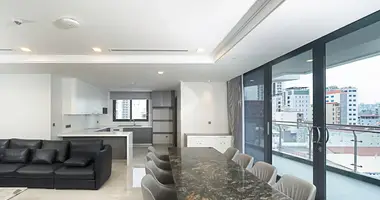 Кондо 3 комнаты в Sangkat Boeng Keng Kang Ti Muoy, Камбоджа