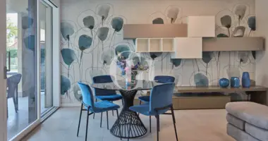 2 bedroom apartment in Desenzano del Garda, Italy