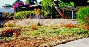 Terrain dans Artémida, Grèce