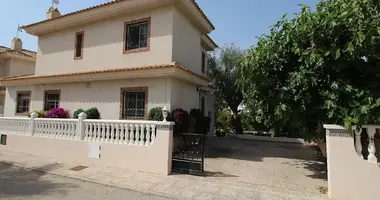 Casa 5 habitaciones en Orihuela, Španjolska