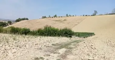 Участок земли в Терни, Италия