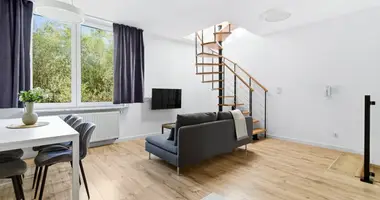 Квартира 4 комнаты в Краков, Польша