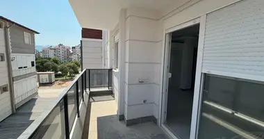 Appartement 2 chambres dans Dosemealti, Turquie