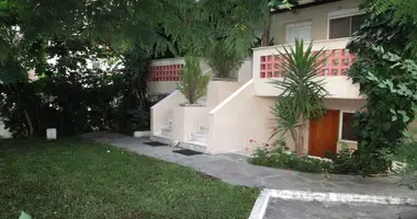 Casa de campo en Polígiros, Grecia