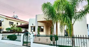 Apartamento 4 habitaciones en Episkopi, Chipre