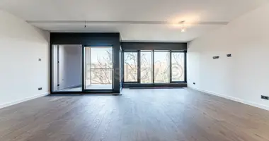 Apartamento 5 habitaciones en Zagreb, Croacia