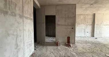 Квартира 3 комнаты в Тирана, Албания