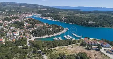 Plot of land in Opcina Milna, Croatia