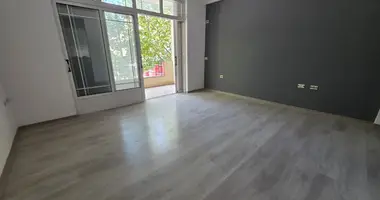 Gewerbeimmobilie zum Verkauf in Vlora, Albanien in Bashkia Vlore, Albanien