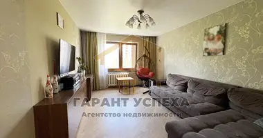 Квартира 4 комнаты в Мухавецкий сельский Совет, Беларусь