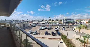 Apartamento 5 habitaciones en Orihuela, Španjolska
