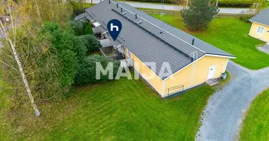 Wohnung 3 zimmer in Metsakyla, Finnland