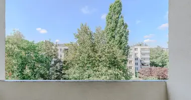 Квартира 2 комнаты в Варшава, Польша