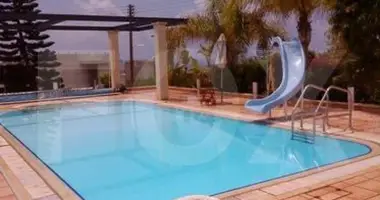 Apartamento 4 habitaciones en Germasogeia, Chipre