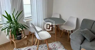 Apartamento 3 habitaciones en Budva, Montenegro