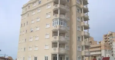 Mieszkanie 2 pokoi w Torrevieja, Hiszpania